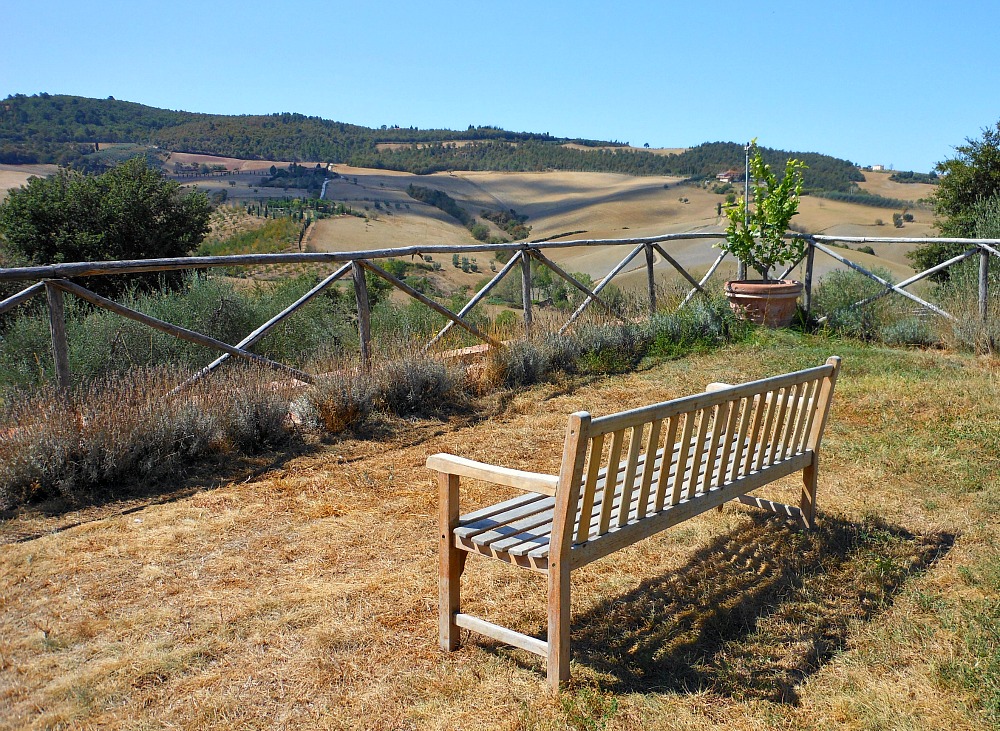 wooden bench