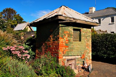 Brickendon Estate garden potting shed